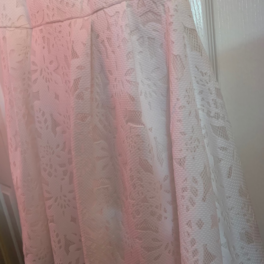 Dress - Picture 3 of 4